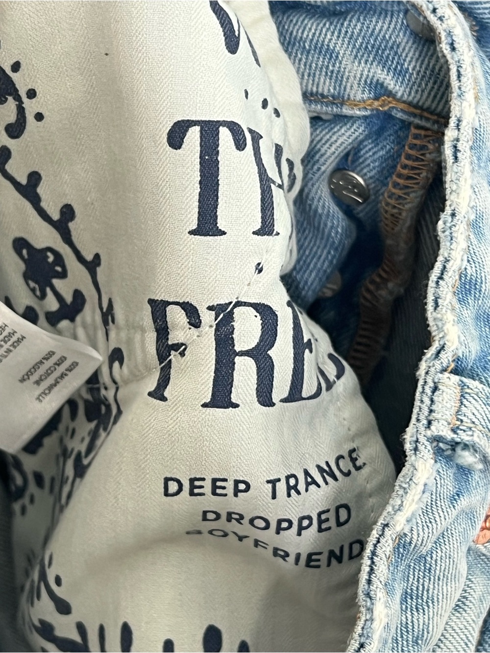 We The Free Deep Trance Dropped Boyfriend Jeans size 27 - Picture 12 of 13